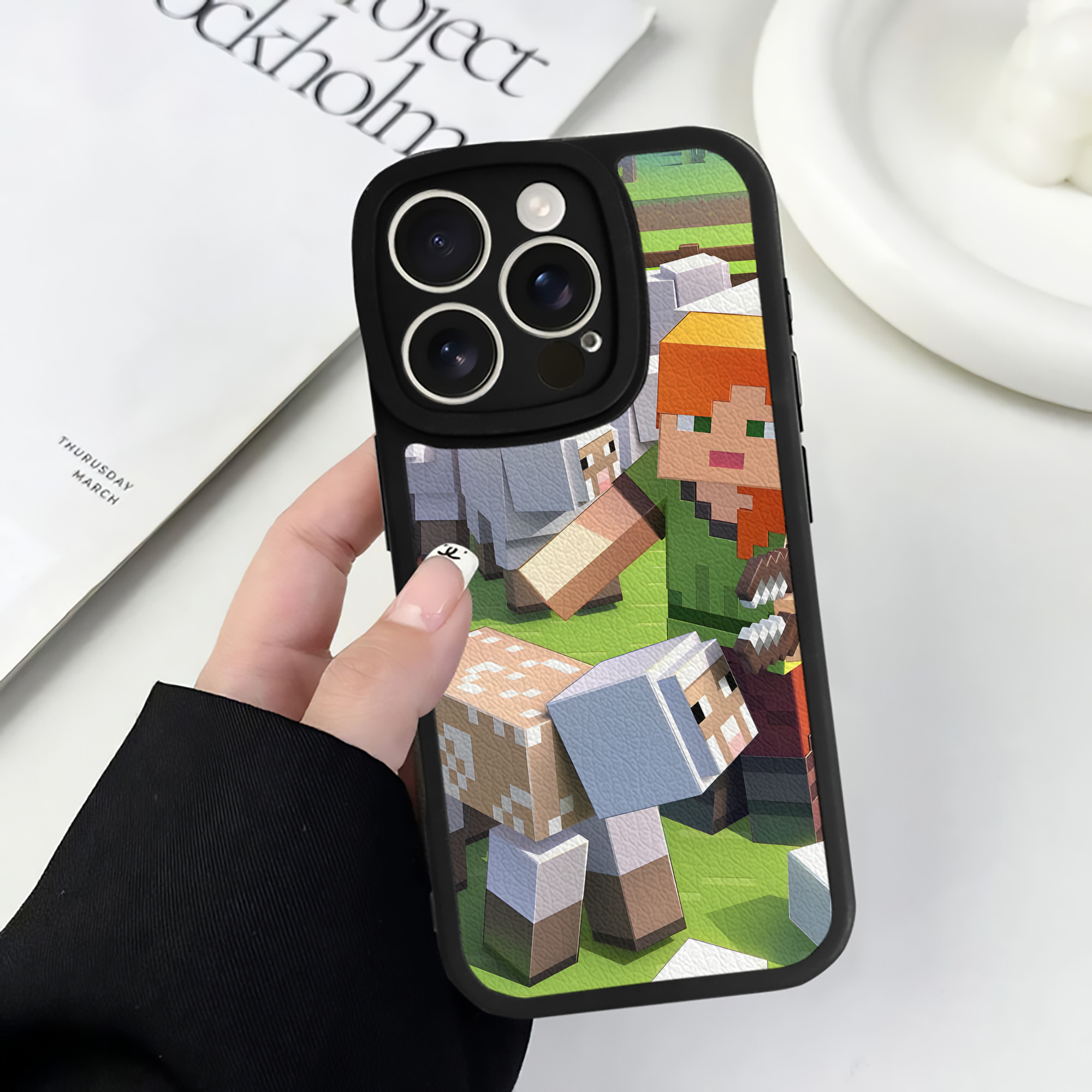 （画像用） マインクラフト ブロックの世界 Minecraft MC Block world 【iPhone 16シリーズ対応】シリコンスマホケース（レザー調） 材質：シリコン